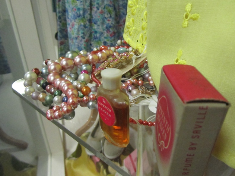 1950s pearls and 1950s perfume 'Seventh Heaven'
